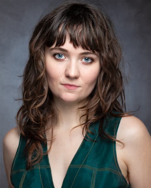 Freya Parks headshot